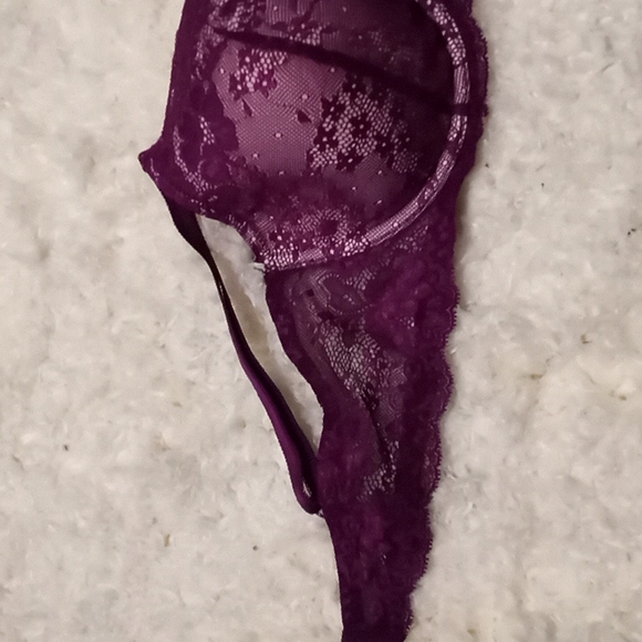 💜SALE💜2-FOR$20 V.S.  Victoria'sSecretBRA($18-Regg) - Picture 2 of 4